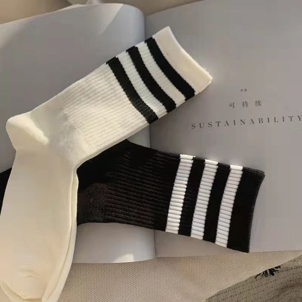 socks hosiery fashion street hip hop skateboard striped mid tube solid color breathable cotton 230107, Black;white
socks hosiery fashion street hip hop skateboard striped mid tube solid color breathable cotton 230107, Black;white