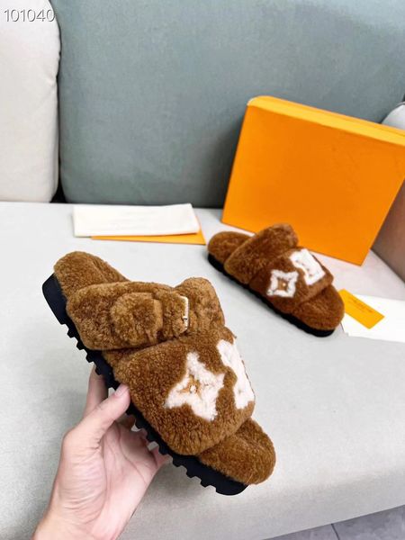 2023 winter g womens sandals slippers slides flip flops designer luxury flat high heels fluffy rubber leather slipper casual shoes sneakers, Black
2023 winter g womens sandals slippers slides flip flops designer luxury flat high heels fluffy rubber leather slipper casual shoes sneakers, Black