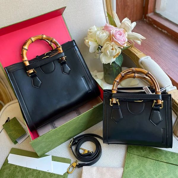 designer women diana mini tote bags hardware bamboo handles female shoulder crossbody beach leather jumbo logos printed shopping bag handbag
designer women diana mini tote bags hardware bamboo handles female shoulder crossbody beach leather jumbo logos printed shopping bag handbag