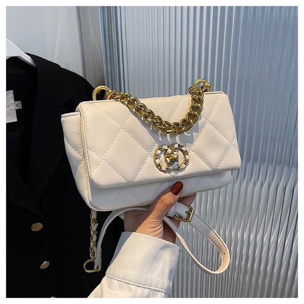 this year's popular chain female summer 2023 new korean version crowd messenger high sense small square bag 55% off clearance sale
this year's popular chain female summer 2023 new korean version crowd messenger high sense small square bag 55% off clearance sale