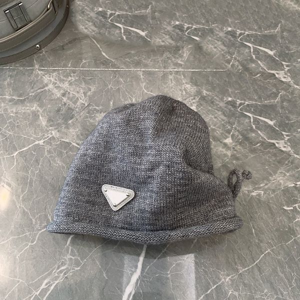 designers beanie luxurys knit hats lining plush warmth fashion pile cap daily casual personality gift cool out of the ordinary street fashio, Blue;gray
designers beanie luxurys knit hats lining plush warmth fashion pile cap daily casual personality gift cool out of the ordinary street fashio, Blue;gray