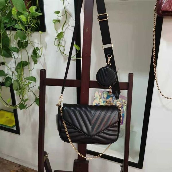 plain face p high-grade classic black embroidered thread female messenger cloth shoulder belt chain bag 75% off online sales
plain face p high-grade classic black embroidered thread female messenger cloth shoulder belt chain bag 75% off online sales