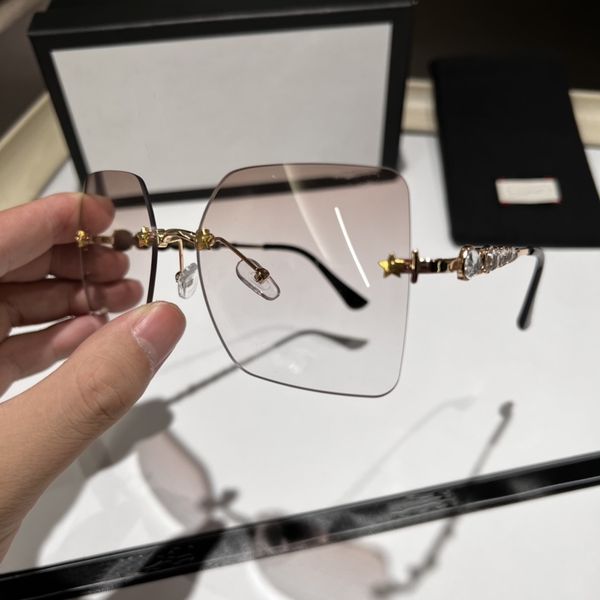 fashion pearl designer sunglasses brand polarized lens sun glasses eyewear for women eyeglasses metal frame 5 color 8202, White;black
fashion pearl designer sunglasses brand polarized lens sun glasses eyewear for women eyeglasses metal frame 5 color 8202, White;black