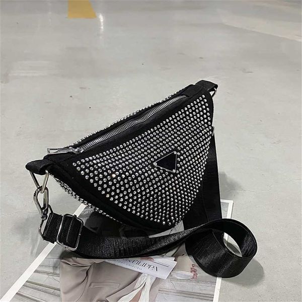 high beauty popular ins korean version bright fashion women 2023 summer new triangle armpit shoulder bag 55% off clearance sale
high beauty popular ins korean version bright fashion women 2023 summer new triangle armpit shoulder bag 55% off clearance sale