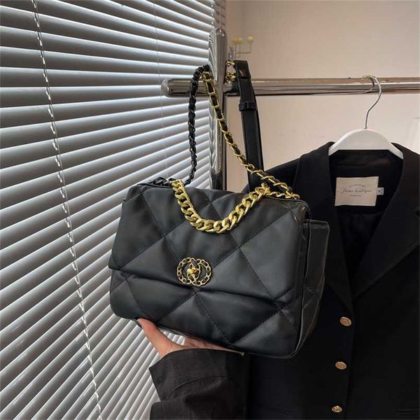 fashion trend rhombic chain small square bag large capacity versatile foreign style one shoulder crossbody backpack 2023 new light and 50% o
fashion trend rhombic chain small square bag large capacity versatile foreign style one shoulder crossbody backpack 2023 new light and 50% o