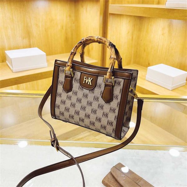 french minority design armpit fashion one shoulder women's westernized portable cross body bag 75% off online sales
french minority design armpit fashion one shoulder women's westernized portable cross body bag 75% off online sales