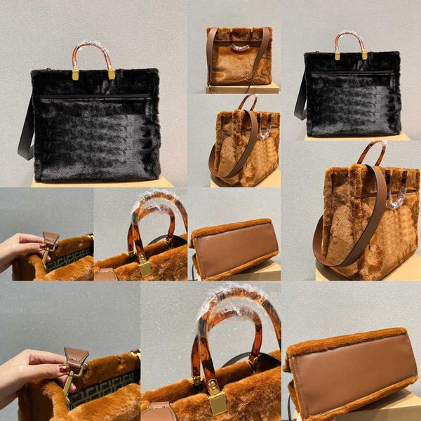 new totes the tote bag women luxurys handbag winter lamb wool plush large capacity package shopping shoulder bags classic letter travel hand
new totes the tote bag women luxurys handbag winter lamb wool plush large capacity package shopping shoulder bags classic letter travel hand