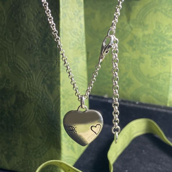 2023 charm pendant necklace stainless steel jewelry woman retro sweater chain heart necklace letter pattern lady cjeweler necklaces designer, Silver
2023 charm pendant necklace stainless steel jewelry woman retro sweater chain heart necklace letter pattern lady cjeweler necklaces designer, Silver