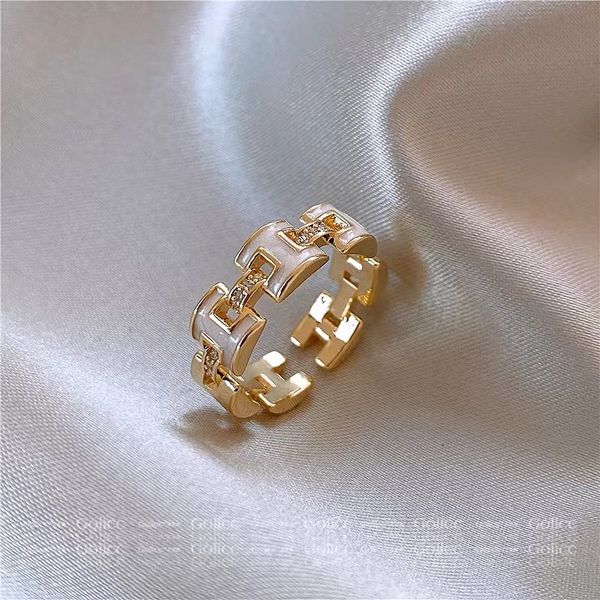 fashion brand ring for women r s925 color silver female ring letter h luxury full diamond engagement valentine's day gift size adjustab
fashion brand ring for women r s925 color silver female ring letter h luxury full diamond engagement valentine's day gift size adjustab