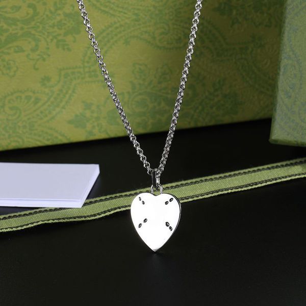 retro love pendant necklace ghost pattern classic sweater chain jewelry designer necklace luxe have charm heart necklace man skull necklaces, Silver
retro love pendant necklace ghost pattern classic sweater chain jewelry designer necklace luxe have charm heart necklace man skull necklaces, Silver
