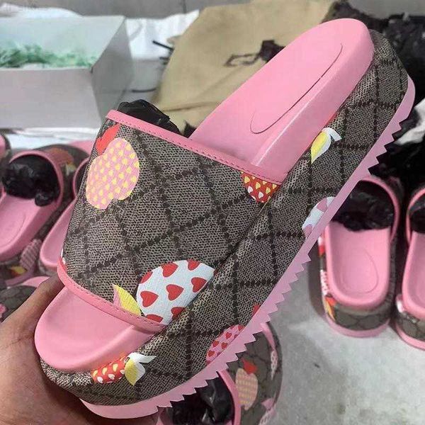 2023 luxury slipper ladies multicolor platform sandal lambskin style flat slides designer sandals fashion summer casual slippers 298, Black
2023 luxury slipper ladies multicolor platform sandal lambskin style flat slides designer sandals fashion summer casual slippers 298, Black