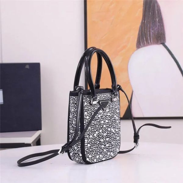 designer luxury bags handbags purses small saffiano leather panier bag satin wqomen handbag with decoration 1bg331 7a quality
designer luxury bags handbags purses small saffiano leather panier bag satin wqomen handbag with decoration 1bg331 7a quality