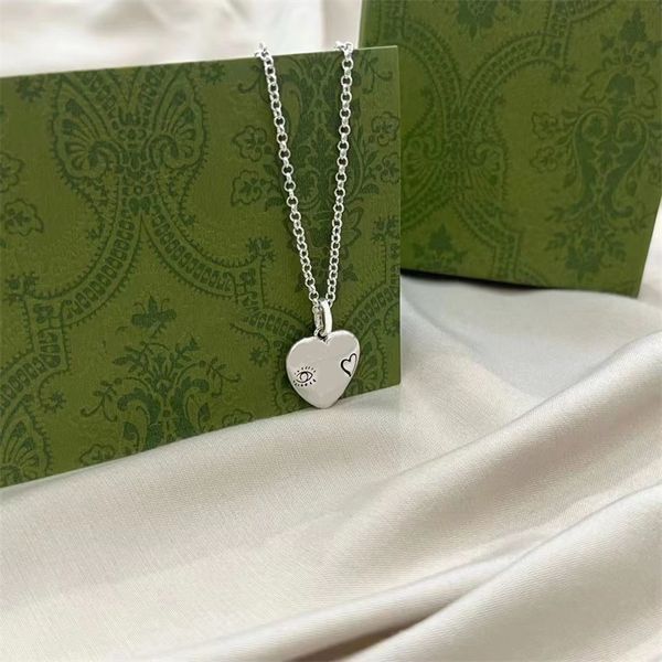 fashion jewelry charm necklace for men silver chain have love necklace festival decoration luxury heart pendant necklaces cjeweler wedding j
fashion jewelry charm necklace for men silver chain have love necklace festival decoration luxury heart pendant necklaces cjeweler wedding j