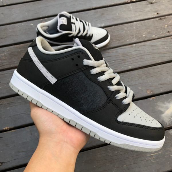 original quality j-pack shadow grey skate shoes men women designer shoes black shadow grey running sports sneakers come whit box size us5.5-
original quality j-pack shadow grey skate shoes men women designer shoes black shadow grey running sports sneakers come whit box size us5.5-
