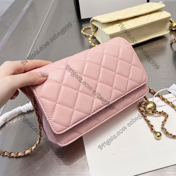 early spring woc flap lambskin quilted wallets on chain golden hardware spherical adjuster designer handbags luxury coin purse card holders, Red;black
early spring woc flap lambskin quilted wallets on chain golden hardware spherical adjuster designer handbags luxury coin purse card holders, Red;black