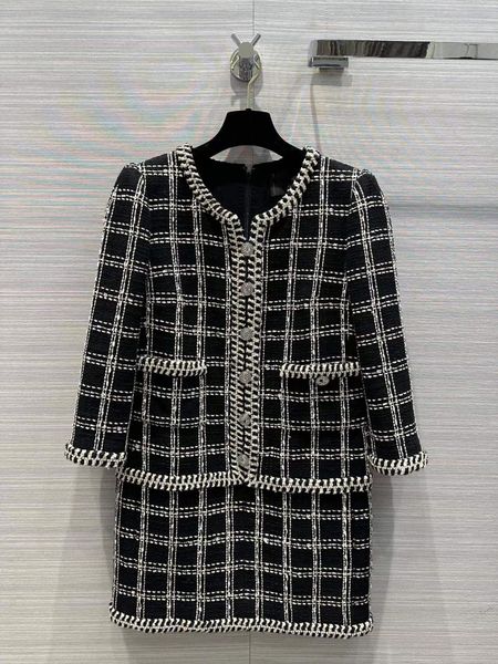 milan runway jackets 2023 new spring o neck long sleeve print women's designer coats brand same style outerwear 0107-1, Black;brown
milan runway jackets 2023 new spring o neck long sleeve print women's designer coats brand same style outerwear 0107-1, Black;brown