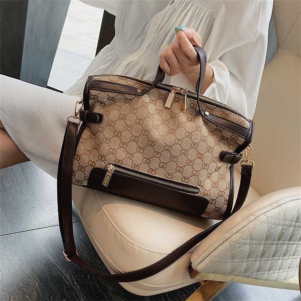 2023 new fashion and versatile boston one shoulder messenger bag canvas bag net red handbag women 50% off wholesale store
2023 new fashion and versatile boston one shoulder messenger bag canvas bag net red handbag women 50% off wholesale store