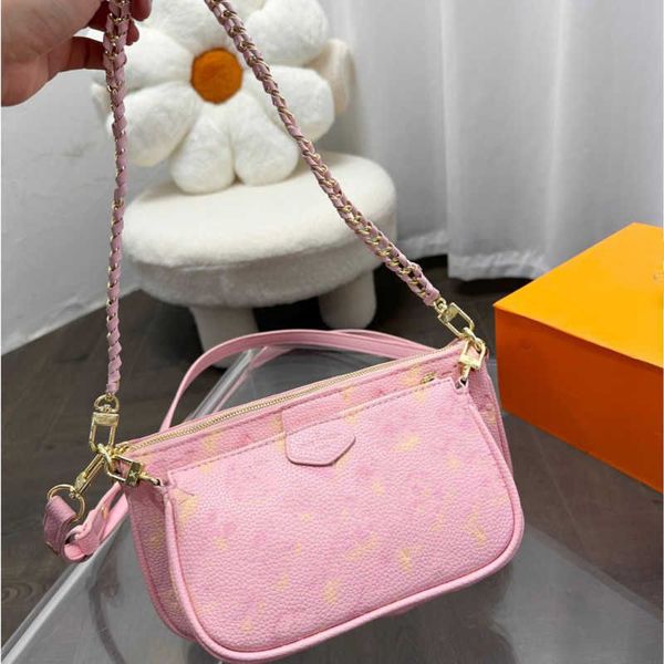 womens designer bags wallet handbag tote ladies shoulder bag luxury pochette fashion gradient print crossbody zipper messenger chain purse
womens designer bags wallet handbag tote ladies shoulder bag luxury pochette fashion gradient print crossbody zipper messenger chain purse