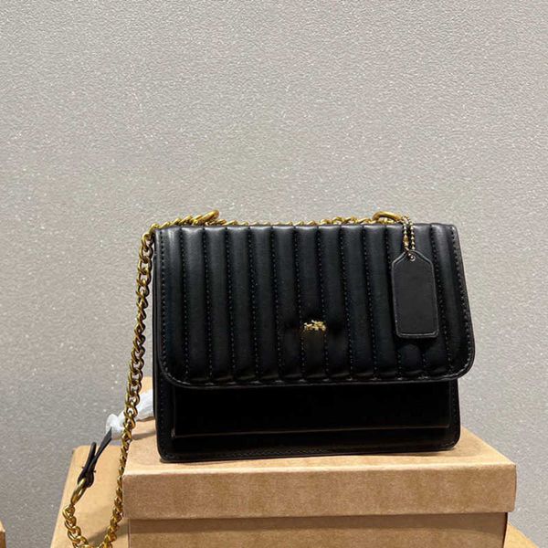 womens designer bags leather chain bag luxurys handbags shoulder bags fashion stripes crossbody purses handbag messenger bag 221115
womens designer bags leather chain bag luxurys handbags shoulder bags fashion stripes crossbody purses handbag messenger bag 221115