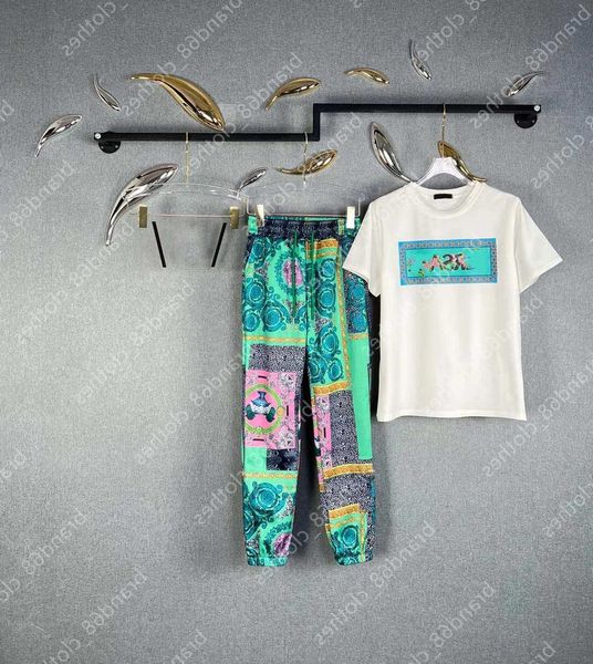 22ss women tracksuit pure cotton designs short sleeves t shirts pants 2 piece set fashion slim hd printing pant womens clothes q9fc, White
22ss women tracksuit pure cotton designs short sleeves t shirts pants 2 piece set fashion slim hd printing pant womens clothes q9fc, White