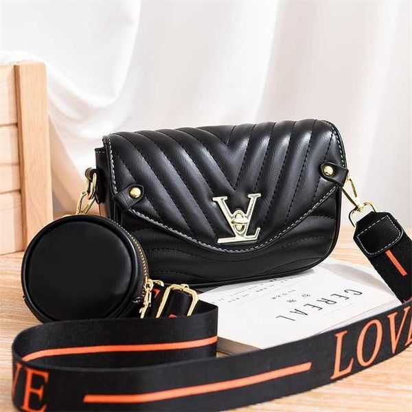 bag new fashion trend versatile small net red car suture temperament crossbody bag broadband simple leather texture 50% off wholesale store
bag new fashion trend versatile small net red car suture temperament crossbody bag broadband simple leather texture 50% off wholesale store