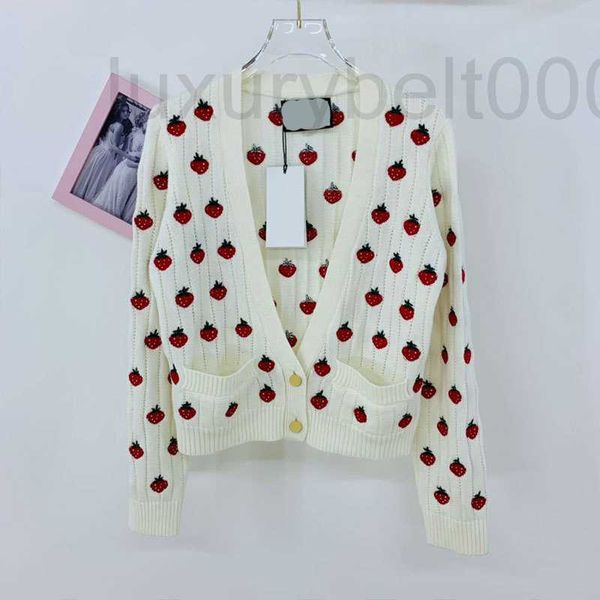women's knits & tees designer french cute sweet strawberry long sleeve aged heavy industry v-neck embroidery short knitted pure wool ca, White
women's knits & tees designer french cute sweet strawberry long sleeve aged heavy industry v-neck embroidery short knitted pure wool ca, White