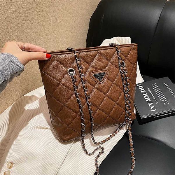 fashionable and high-grade lingge chain women's 2023 new minority shoulder versatile bucket armpit bag 50% off wholesale store
fashionable and high-grade lingge chain women's 2023 new minority shoulder versatile bucket armpit bag 50% off wholesale store