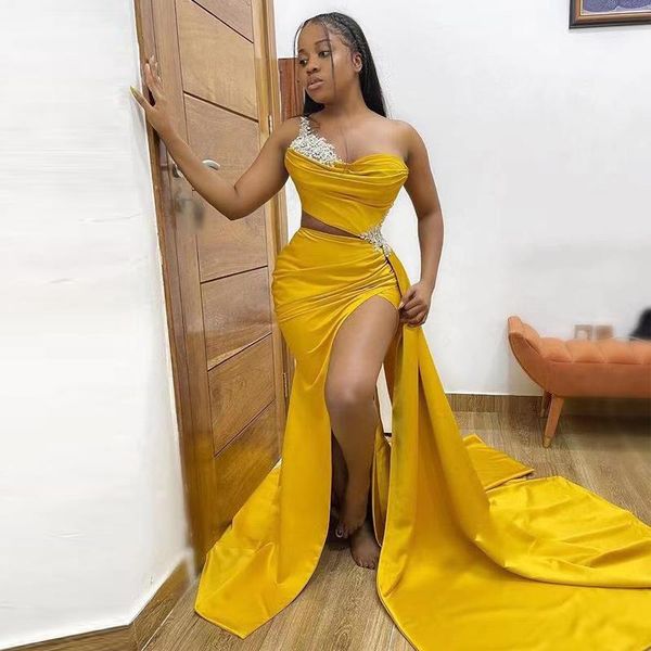 2023 mermaid prom dresses cutaway sides one shoulder yellow thigh split evening party gown crystal beads satin ruched special occasion wears, Black
2023 mermaid prom dresses cutaway sides one shoulder yellow thigh split evening party gown crystal beads satin ruched special occasion wears, Black
