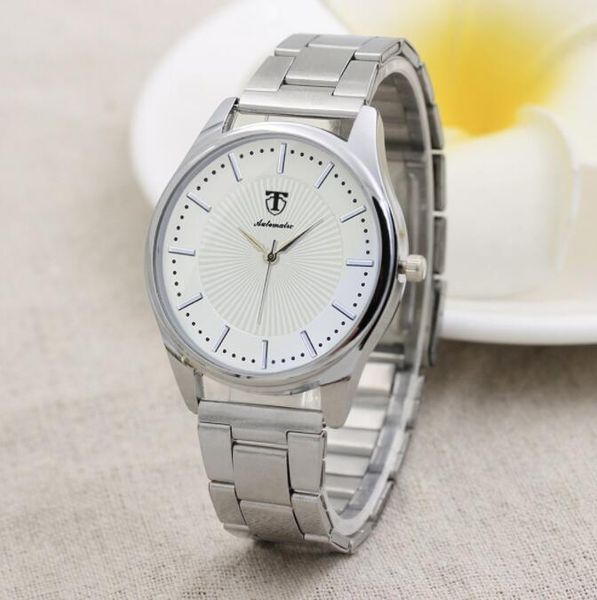 luxury mens watches male bracelet stainless steel quartz blue ray glass watch for men business fashion clock, Slivery;brown
luxury mens watches male bracelet stainless steel quartz blue ray glass watch for men business fashion clock, Slivery;brown