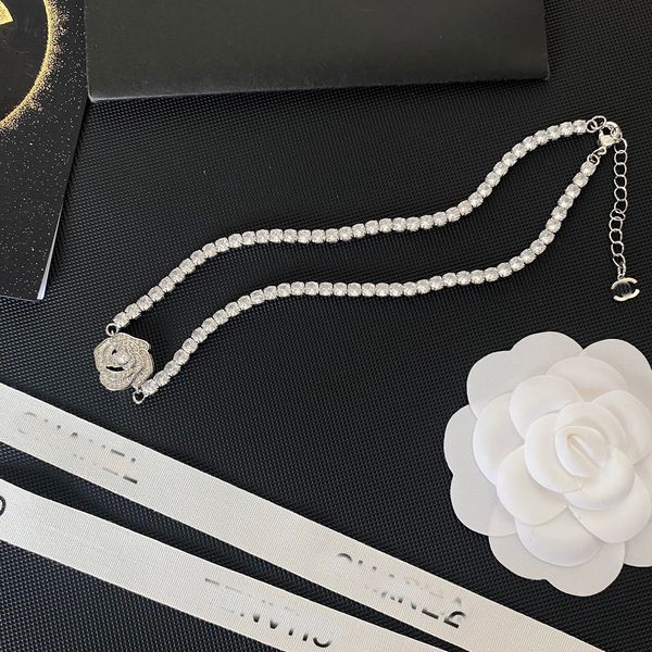 18k gold plated brass copper pendant necklace fashion women designer brand c-letter rhinestone crystal necklaces choker chain silver wedding
18k gold plated brass copper pendant necklace fashion women designer brand c-letter rhinestone crystal necklaces choker chain silver wedding