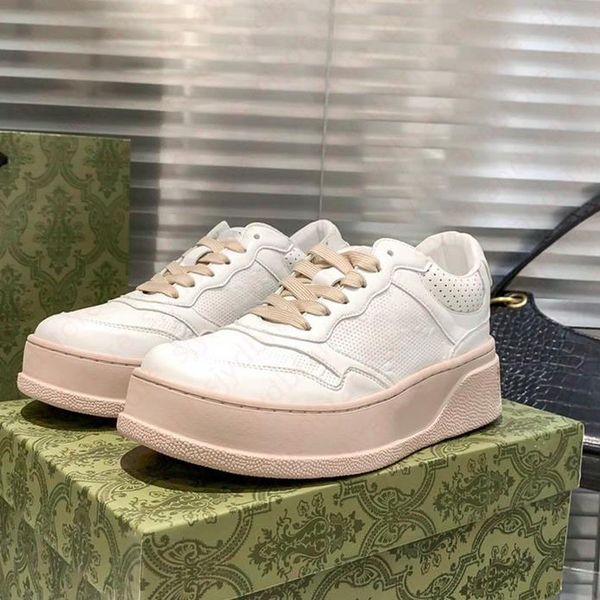 high-grade leather canvas shoes famous brand casual shoes men's and women's double flat white embroidered printed lace joker sneak, Black
high-grade leather canvas shoes famous brand casual shoes men's and women's double flat white embroidered printed lace joker sneak, Black
