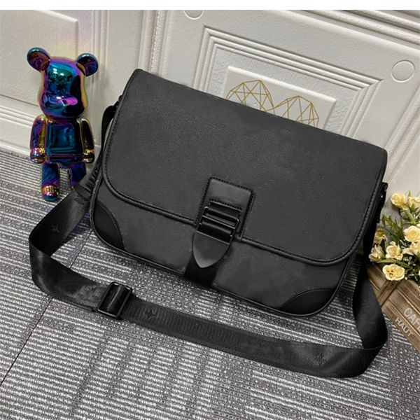 men luxurys designers bags messengers bag mens handbags mens fashion shoulder bag luxury crossbody tote wallet 555
men luxurys designers bags messengers bag mens handbags mens fashion shoulder bag luxury crossbody tote wallet 555