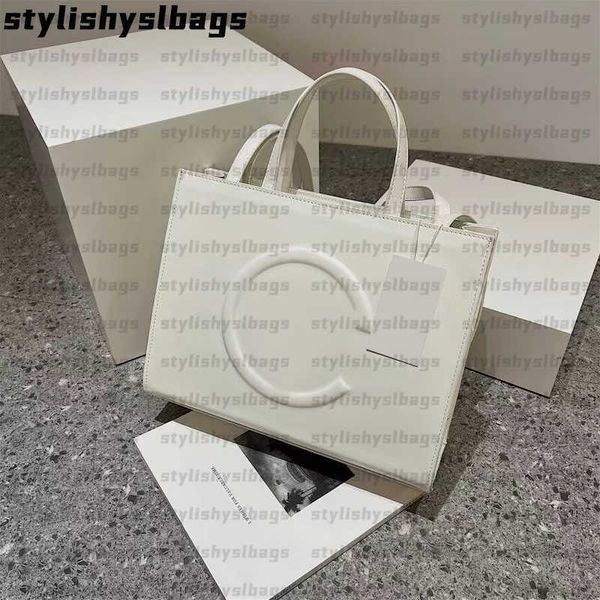 cross body latest designer small shopping bag womens mens purses handbag clutch wholesale wallet card holders pu tote satchels crossbody 010
cross body latest designer small shopping bag womens mens purses handbag clutch wholesale wallet card holders pu tote satchels crossbody 010