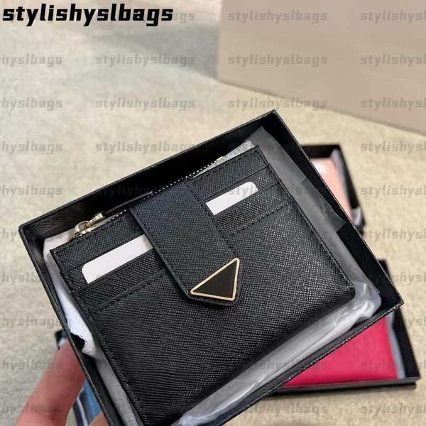 wallets short wallet card holder purse woman mens wallets designer coin purses zipper pouch genuine cowhide leather mini clutch bags triangl, Red;black
wallets short wallet card holder purse woman mens wallets designer coin purses zipper pouch genuine cowhide leather mini clutch bags triangl, Red;black