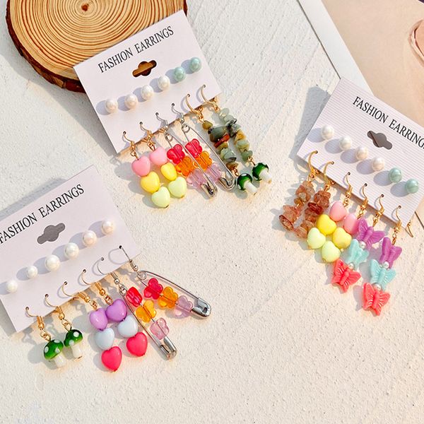 6pcs/set women charm earrings set pearl stud multicolors floral butterfly mushroom heart pendant earring for women statement jewelry, Golden
6pcs/set women charm earrings set pearl stud multicolors floral butterfly mushroom heart pendant earring for women statement jewelry, Golden