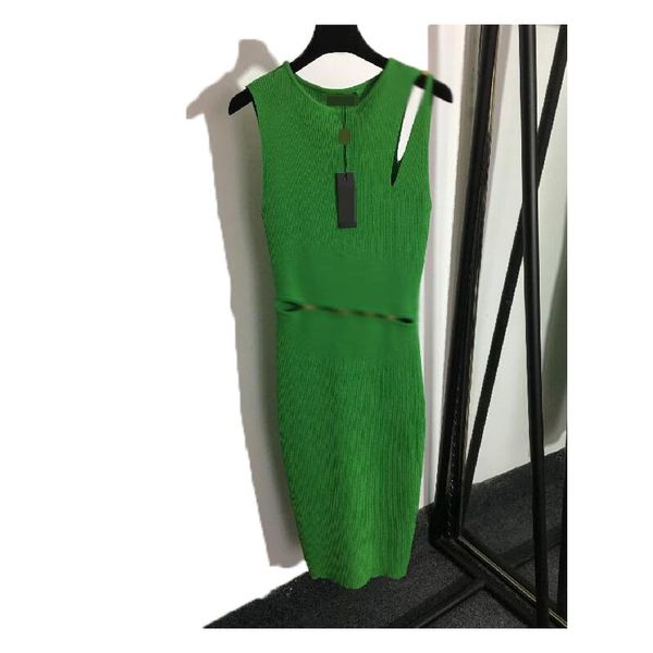 23ss fashion dress sleeveless suit knit style dress pocket waistband design ball robe slim midi long fit summer dresss multiple types solid, White;black
23ss fashion dress sleeveless suit knit style dress pocket waistband design ball robe slim midi long fit summer dresss multiple types solid, White;black