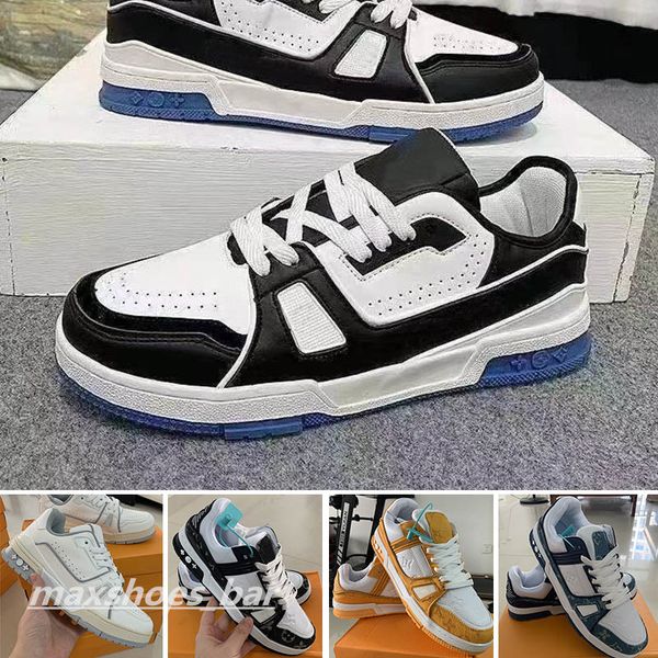 casual shoes travel leather elastic sneaker fashion lady flat designer running trainers letters woman shoe platform men gym sneakers 39-44 m
casual shoes travel leather elastic sneaker fashion lady flat designer running trainers letters woman shoe platform men gym sneakers 39-44 m