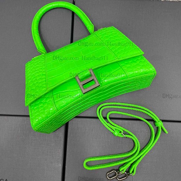 women shoulder bag alligator leather handbag woman party totes lady crossbody bags luxury classic retro purse wallets with handle womens han
women shoulder bag alligator leather handbag woman party totes lady crossbody bags luxury classic retro purse wallets with handle womens han