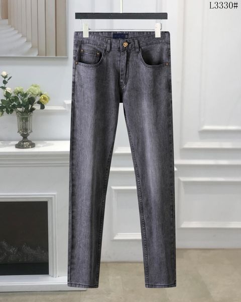 mens designer straight leg jeans for a variety of scenarios triangular decoration new lettering distressed water diamond stripes size 29-40, Blue
mens designer straight leg jeans for a variety of scenarios triangular decoration new lettering distressed water diamond stripes size 29-40, Blue