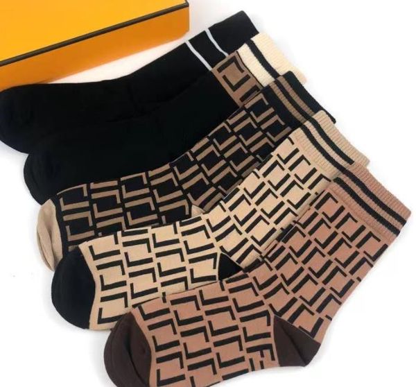 men's socks 2022 designer mens and womens socks five brands of luxurys sports sock winter net letter knit sock cotton with boxes t23013, Black
men's socks 2022 designer mens and womens socks five brands of luxurys sports sock winter net letter knit sock cotton with boxes t23013, Black