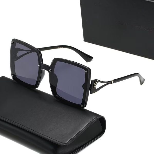 2023 fashion luxury men's and women's 6210 square retro sunglasses trendy outdoor sunglasses, White;black
2023 fashion luxury men's and women's 6210 square retro sunglasses trendy outdoor sunglasses, White;black