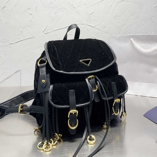 backpack style luxury backpack backpacks designer back packs bookbags women fashion all-match large capacity trend back pack 220109
backpack style luxury backpack backpacks designer back packs bookbags women fashion all-match large capacity trend back pack 220109