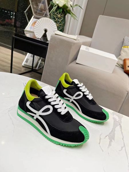suede and nylon smooth sneakers women's luxury non slip lace up mesh breathable running shoes good
suede and nylon smooth sneakers women's luxury non slip lace up mesh breathable running shoes good