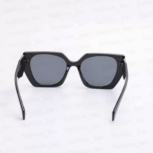 designer sunglasses brand eyeglasses outdoor shades bamboo shape pc frame classic lady luxury sunglasses for women with box, White;black
designer sunglasses brand eyeglasses outdoor shades bamboo shape pc frame classic lady luxury sunglasses for women with box, White;black
