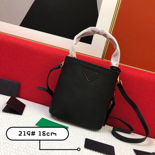 fashion designer bags small saffiano leather panier bag luxury tote bag women's handbag shoulder vintage crossbody double compartment l
fashion designer bags small saffiano leather panier bag luxury tote bag women's handbag shoulder vintage crossbody double compartment l