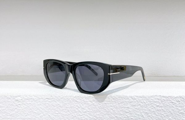 womens sunglasses for women men sun glasses mens fashion style protects eyes uv400 lens with random box and case 987, White;black
womens sunglasses for women men sun glasses mens fashion style protects eyes uv400 lens with random box and case 987, White;black