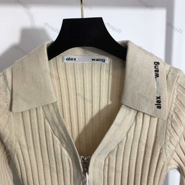 aw sweater designer knitwear all seasons versatile lapel sweatshirt slim slim stripe jacquard v-neck zipper cardigan casual shirt, White;black
aw sweater designer knitwear all seasons versatile lapel sweatshirt slim slim stripe jacquard v-neck zipper cardigan casual shirt, White;black