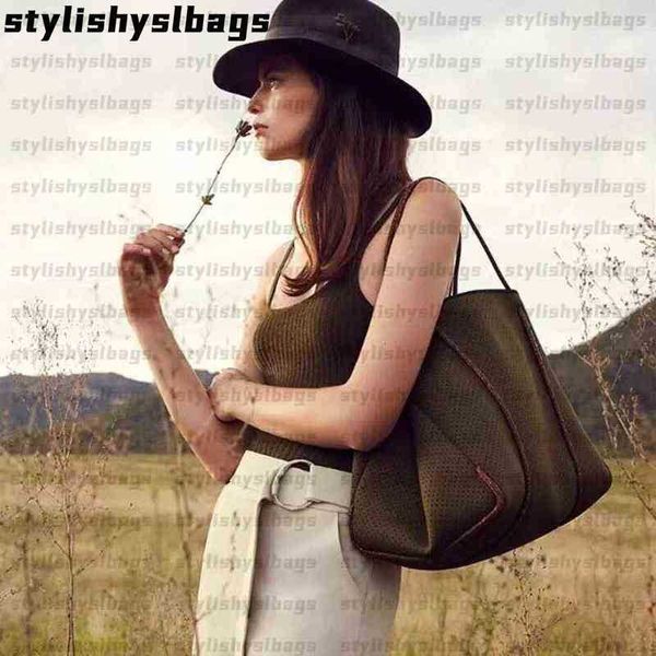 totes fashion leopard neoprene women shoulder bags casual camouflage beach handbags large capacity tote big shopper bag summer 010822h
totes fashion leopard neoprene women shoulder bags casual camouflage beach handbags large capacity tote big shopper bag summer 010822h
