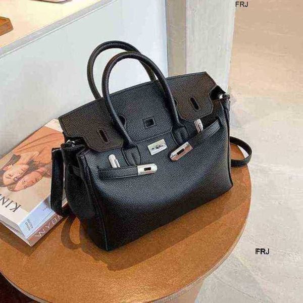designer birkin bags herme handbags 202 new womens bag lychee pattern fashionable portable single shoulder messenger hav have logo frj
designer birkin bags herme handbags 202 new womens bag lychee pattern fashionable portable single shoulder messenger hav have logo frj
