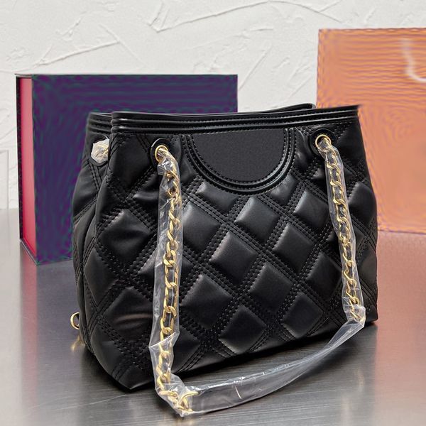 tote bag tote bages women luxury designers handbag fashion all-match classic womens street trend handbags totes
tote bag tote bages women luxury designers handbag fashion all-match classic womens street trend handbags totes